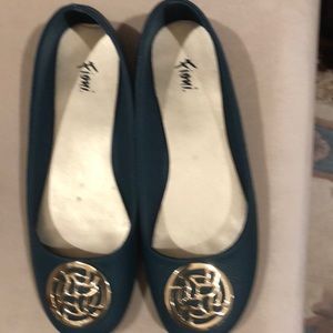 Size 6.5 size flats by Fiona